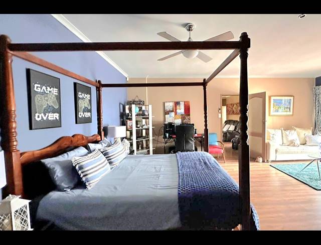 7 BEDROOM HOUSE FOR SALE IN THREE RIVERS